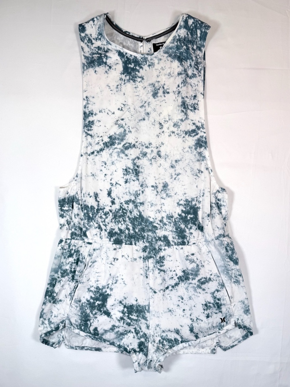 HURLEY Women’s M Tie Dye Romper Sleeveless Boho Beach Minimalist Casual Summer
